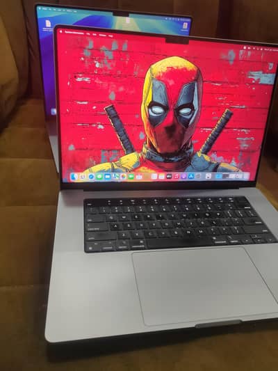 M1 pro 16 inch 2021 16gb ram 1tb SSD