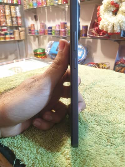 vivo v 60 lite 8+8 256  10 /10