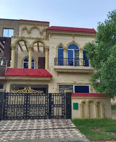 5 Marla Spanish Villa For Sale Bahria Nasheman Lahore