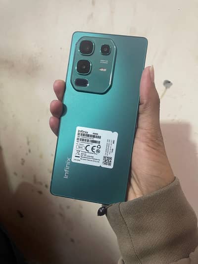 infinix note 50 8/256 4 days use.