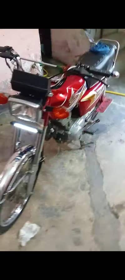 totally junian Red  125 bht acha sound