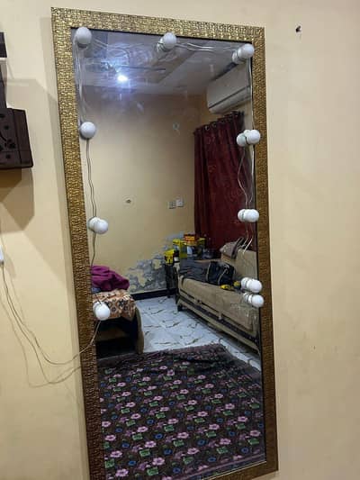 long dressing mirror with lights