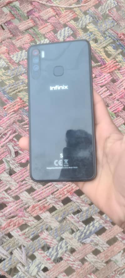 infinx se lite hospot ka liya bohat hi acha fon ha