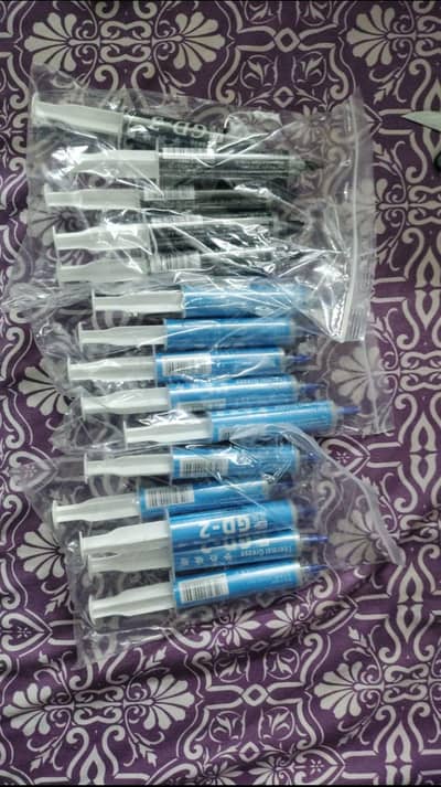 GD-2/GD-3 30 GRAMS THERMAL PASTE SYRINGES AVAILABLE