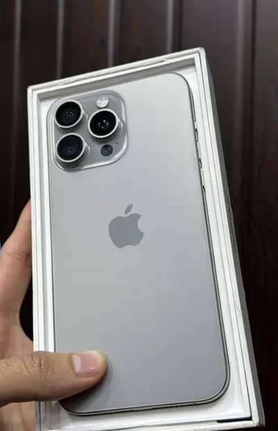 Iphone 15 pro max 03234001865 Whatsapp nu