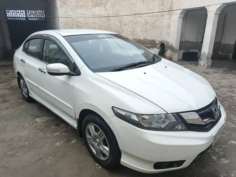 ٹوٹل جیونن ہے اندر باہر سے 15