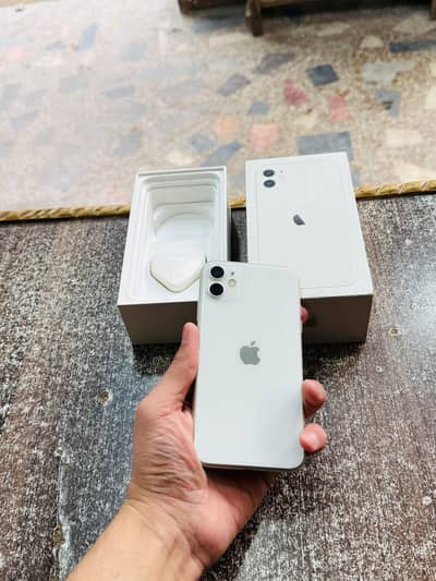 iphone 11 128GB PTA Approved With Box And Adopter