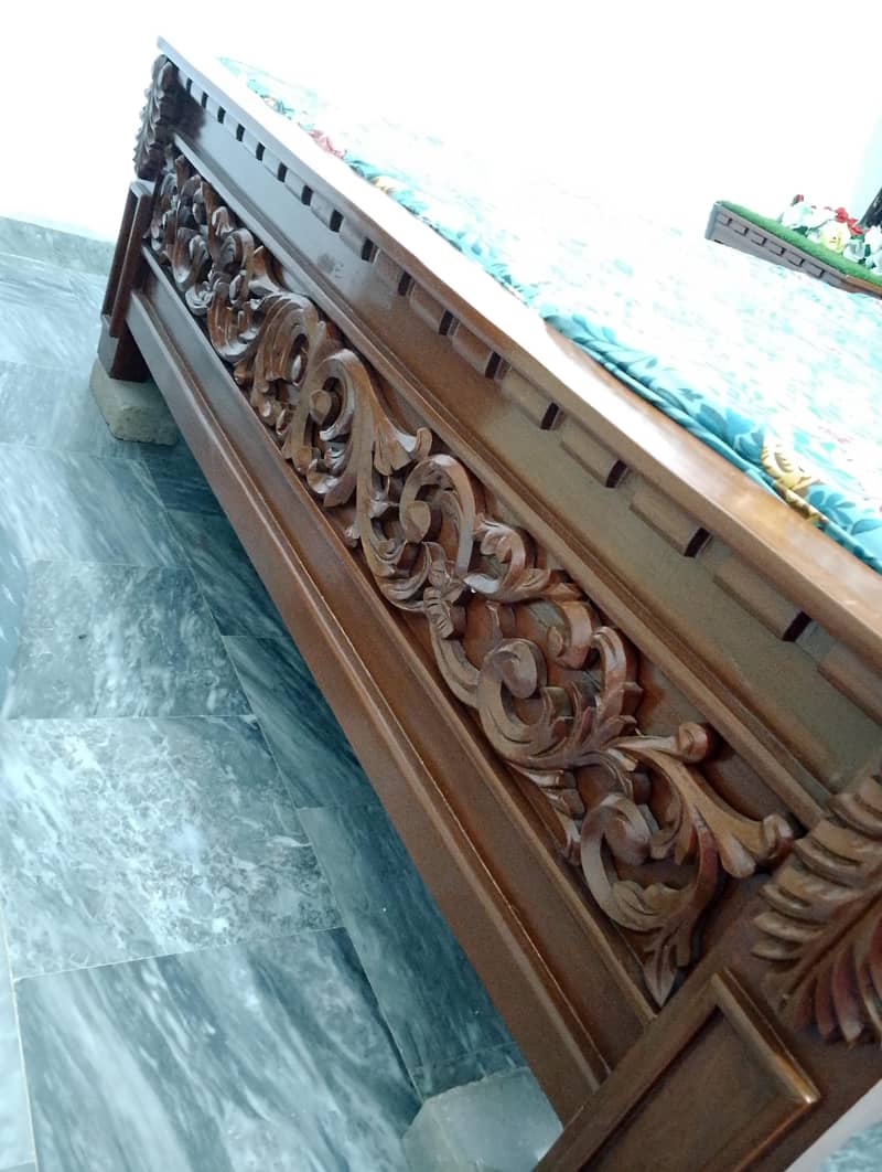 Bed set with Dressing Table 5