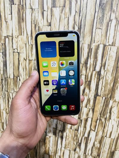 I phone XR urgent for sale.