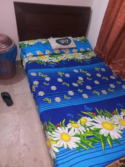 Single bed 4×6.5