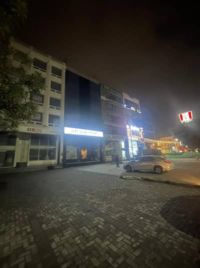 NEAR TO MAIN ROAD AND MASQUE DHA PHASE 9 TOWN BLOCK B