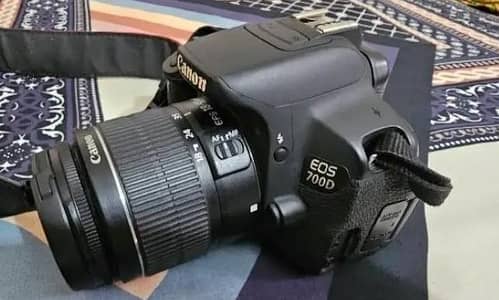 Canon 700D Dslr Camera