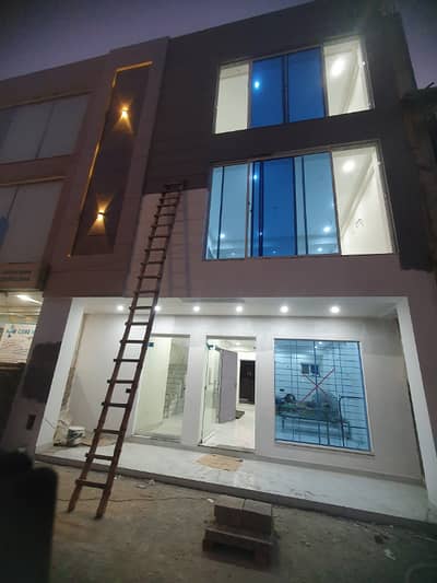 [Original Pics] 4 Marla Commercial Building Furnished on Demand as in pics