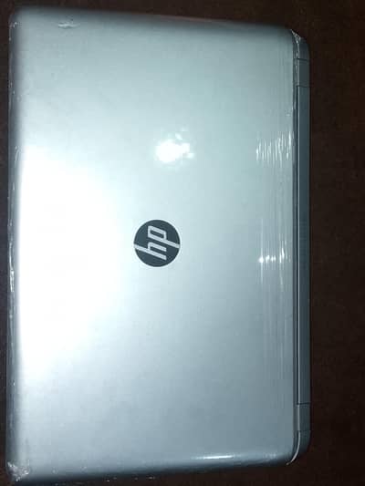 PC model DESKTOP-7QCRQDE SPEED 1600MHz Cores:4 Logical processor 4