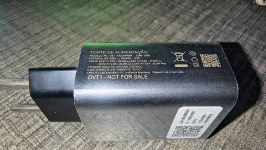 Motorola original 33 Watt charger only