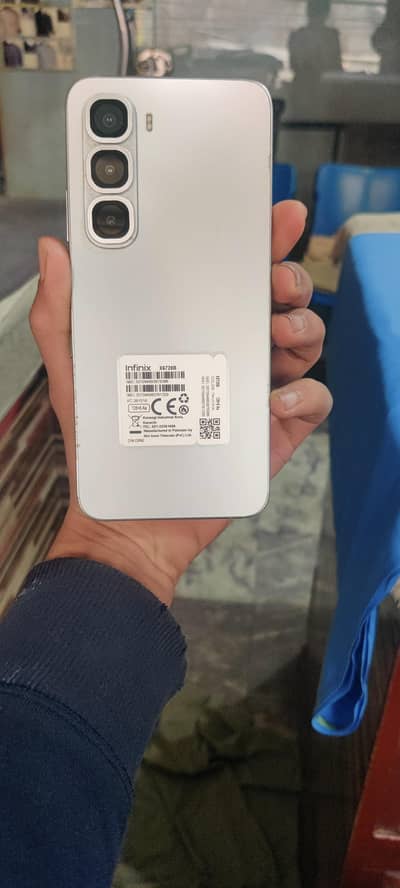 urgent sale  to months used  mobile name inifix hot 60i