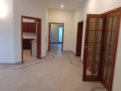 1 Kanal Upper Portion Is Available For Rent In Dha Phase 5 Near IMC Hospital
