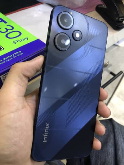 Infinix Hot 30 Play