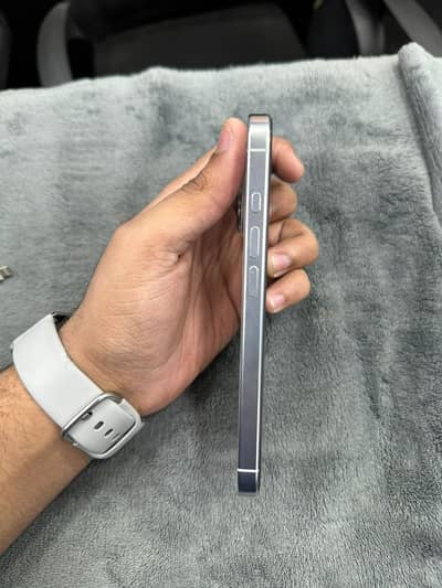 Iphone 16 pro non pta jv 128gb only phone white colour battery 100cc15