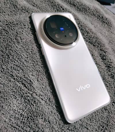 Vivo X200 Pro 16/512 Best Camera Phone in Market