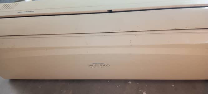 Split AC Pel 1.5 ton