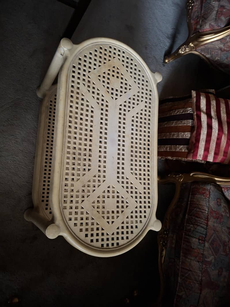 plastic double shelf table 2