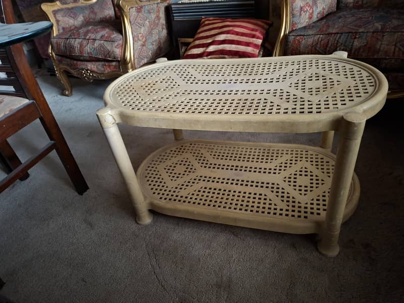 plastic double shelf table 3