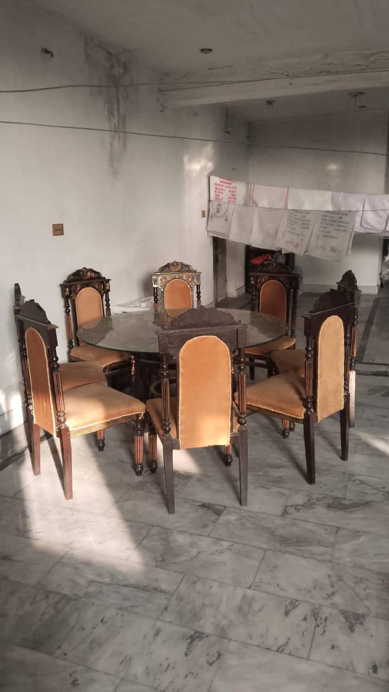 NEW ONE DINING TABLE 3