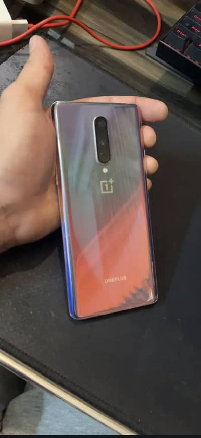 One plus 8 Ram 8GB Rom 128GB