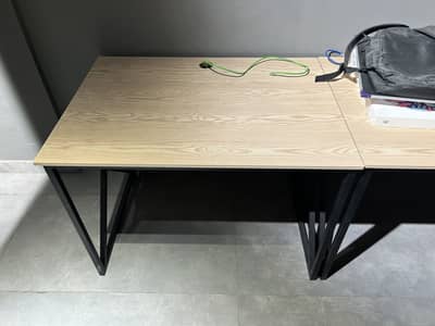 Office workstations tables