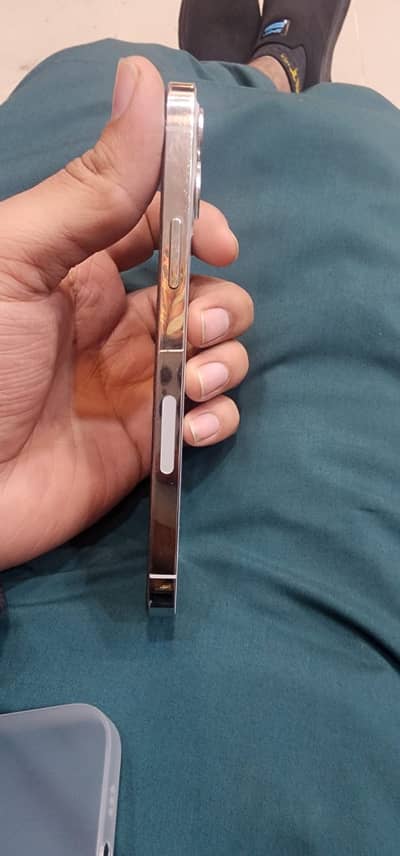 iPhone 12 Pro pta prove 128 water pack