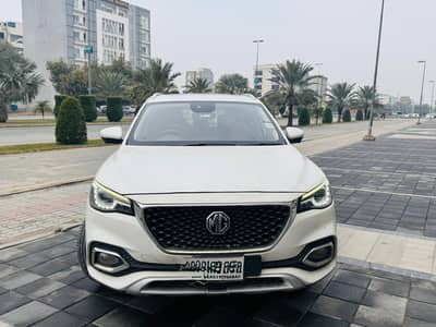 MG HS Trophy Edition 