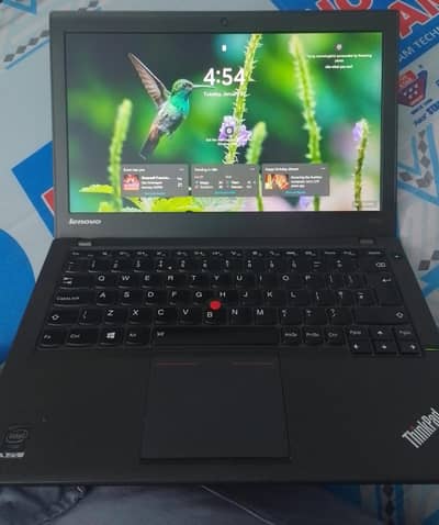 Lenovo x240 i5 4th gen backlit keyboard 8gb ram 256 gb ssd