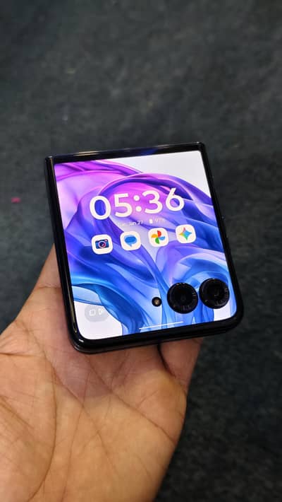 Razr 50 Ultra 12/256 10/10 Condition 03152196756