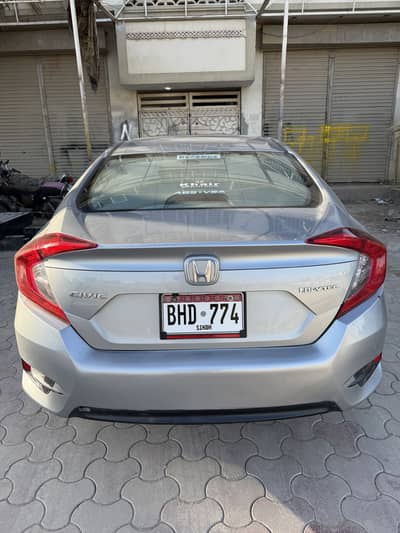 Honda civic 1.8 I-vetec 2016