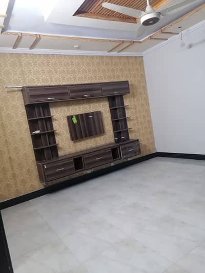 8 Marla Lower Portion near Main Market