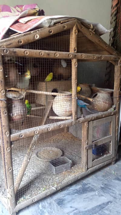 A very good Wood cage made with excellent type of wood.