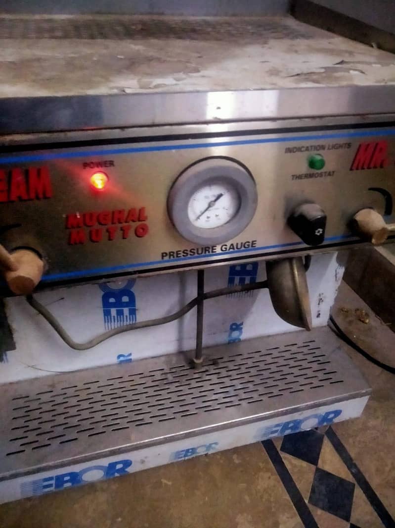 COFFEE MAKING MACHINE 4