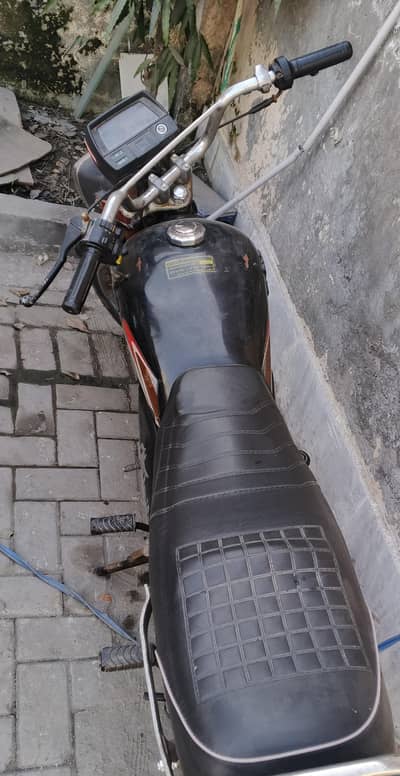 Totally Engine 70cc hai 72cm cylinder or head original japani hai E22