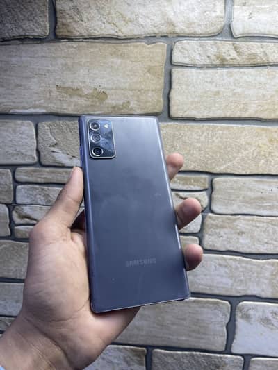 Samsung Note 20. Non pta