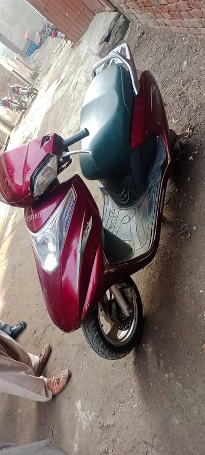 scooty for sale