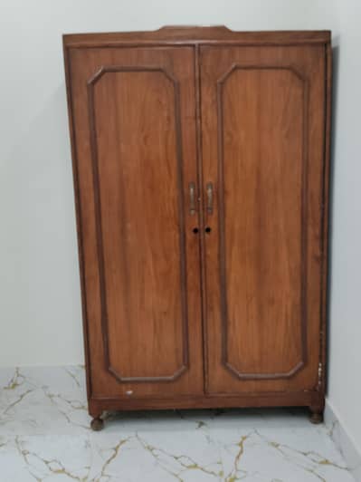 wardrobe, dressing,bartan wali almari