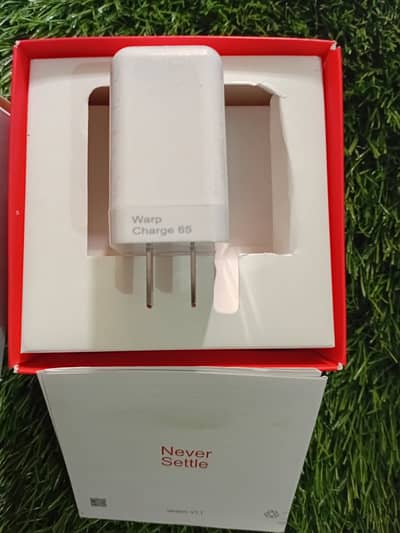 Original OnePlus 65W Warp Charge Charger + USB-C Cable
