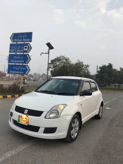 Suzuki Swift  DLX 2011