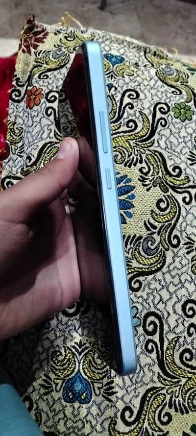 realme c30 mobile phone