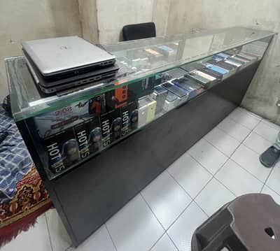 Counter for sale 8 feet made with heavy material