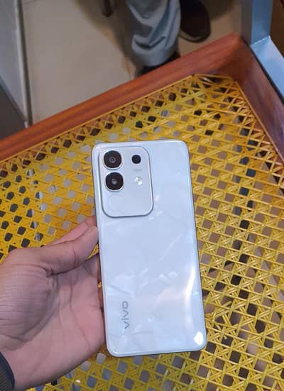 vivo y29 8+256 urgent sell