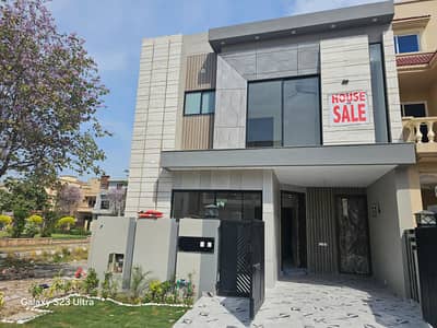 5 Marla Modern Design House For Sale In   Dream Gardens  Lahore