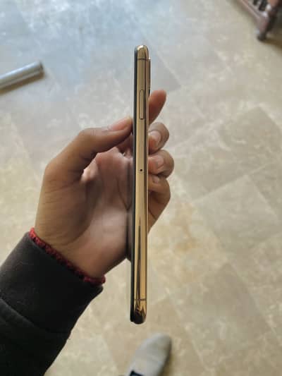 I phone xs max 64Gb PTA Approve