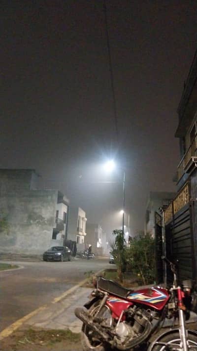 female recptionist required